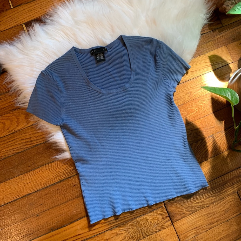 Vintage rib knit baby blue top 💙